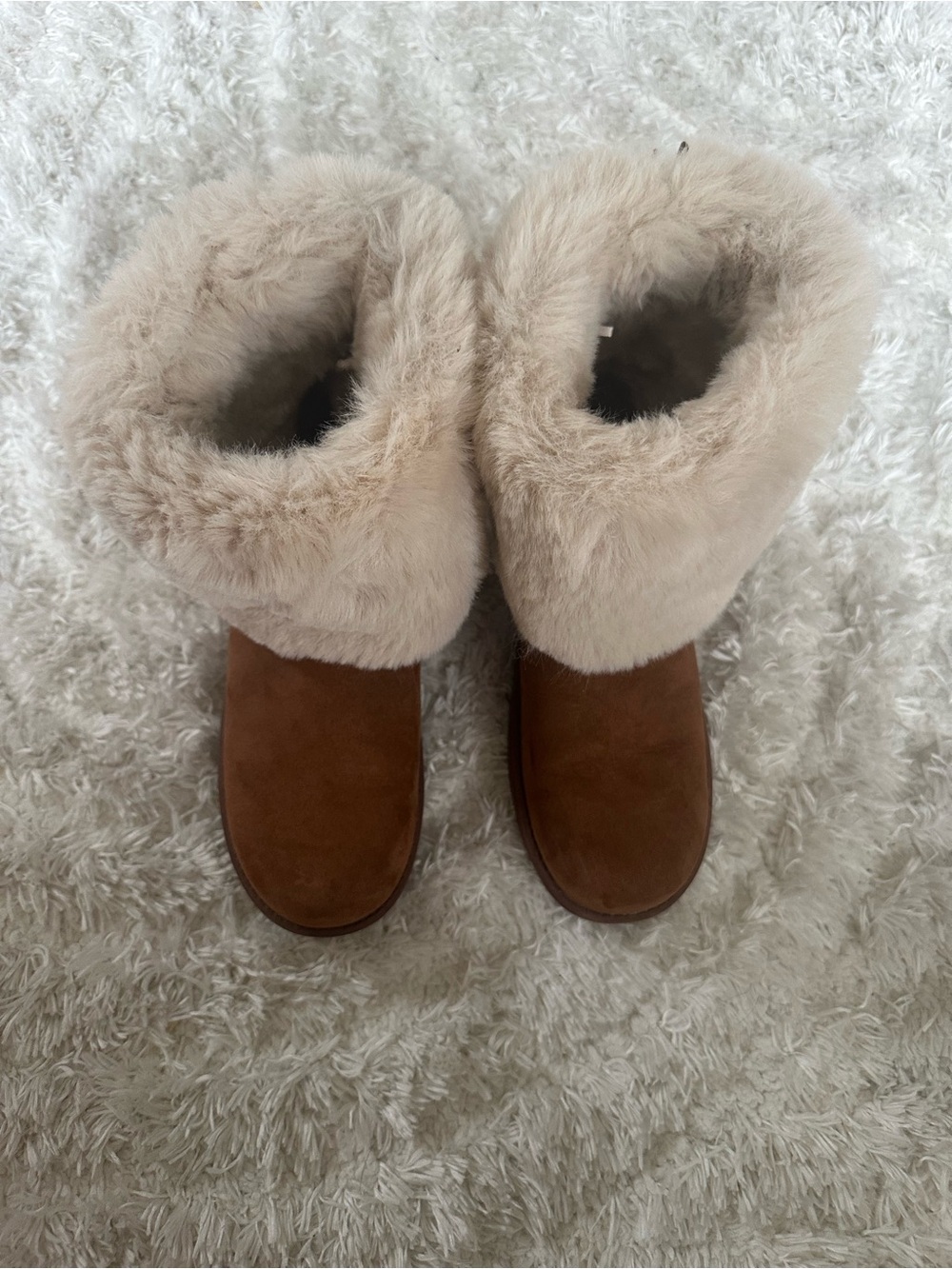 GBG Los Angeles Suede Faux Fur Cuff Rhinestone G Charm Bow Ankle Boots SIZE 6.5M